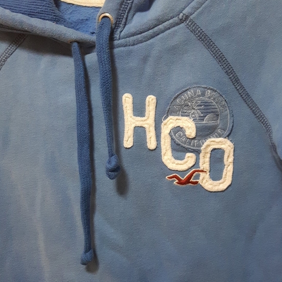 🛍️ Hollister sweater - Picture 2 of 4